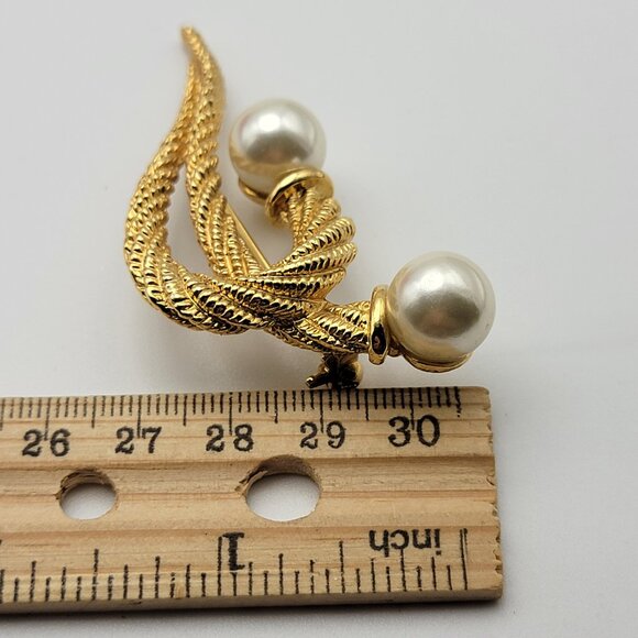 Vintage UNSIGNED Christian Dior Gold Tone Double Pearl Rope Chain Brooch 2.75" - Picture 8 of 8